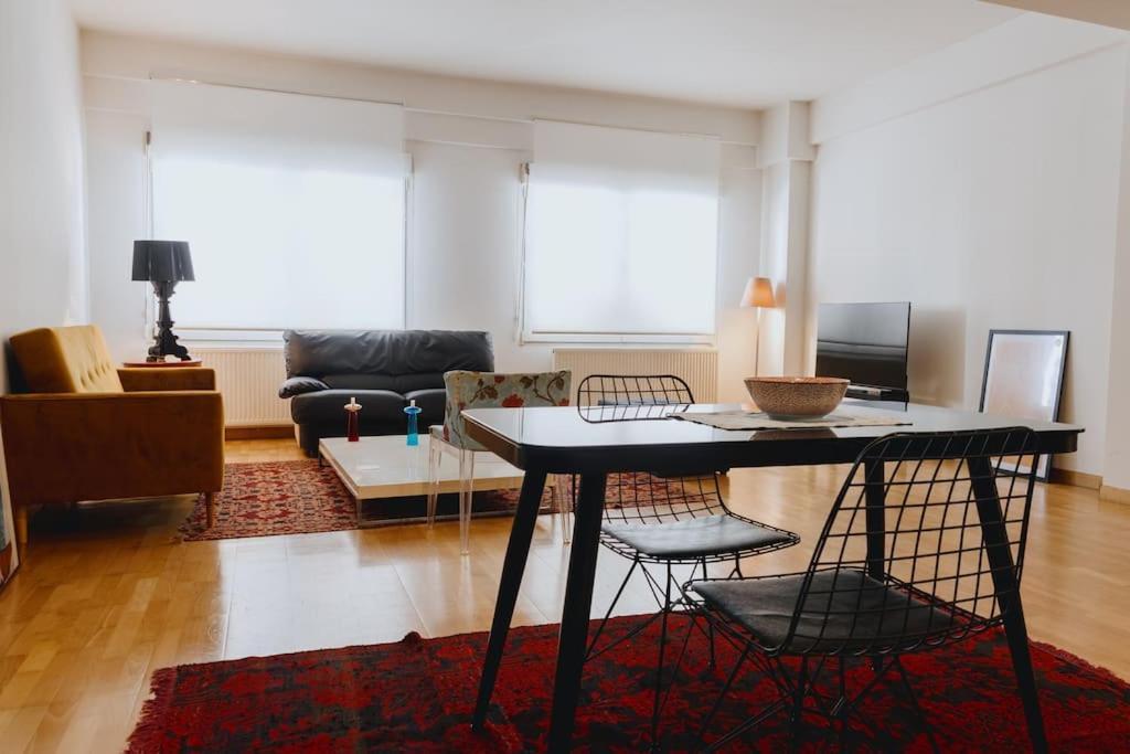 Cosy & Spacious Central Apartment Komotiní Eksteriør bilde