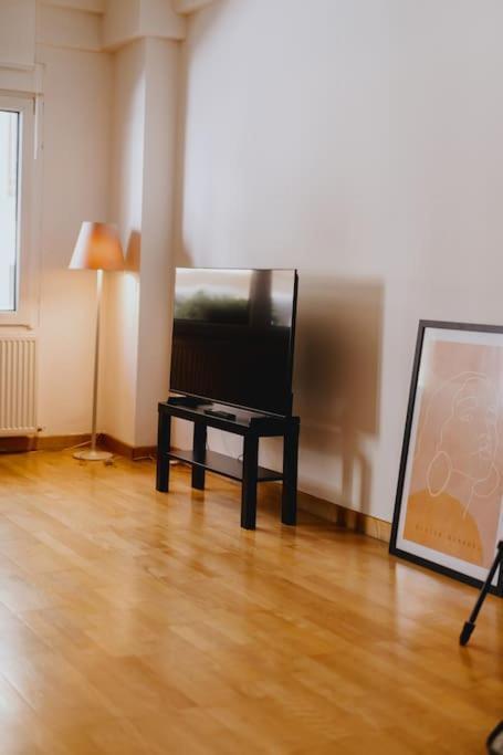 Cosy & Spacious Central Apartment Komotiní Eksteriør bilde