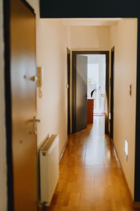 Cosy & Spacious Central Apartment Komotiní Eksteriør bilde