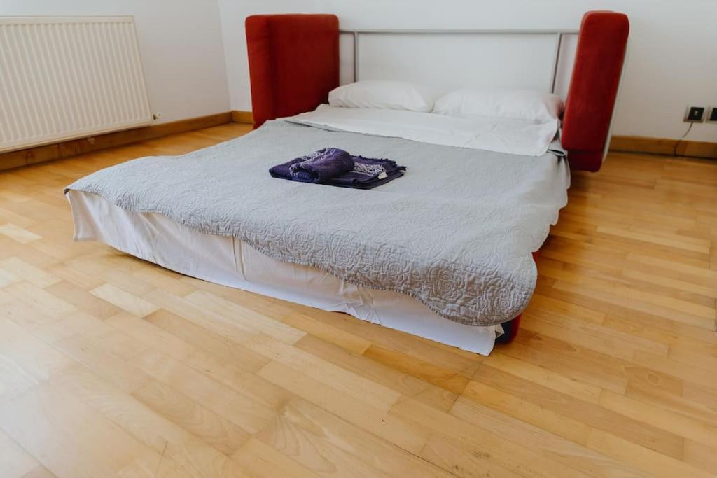 Cosy & Spacious Central Apartment Komotiní Eksteriør bilde